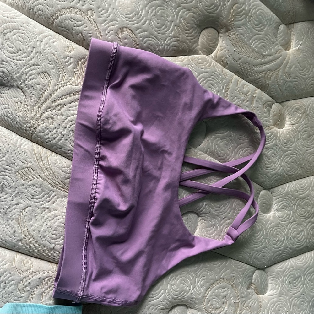 lululemon energy bra *medium support, B-D cups